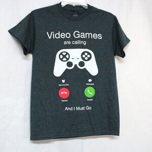 Men's NWT Small Video Games Are Calling Graphic Short Sleeve T-Shirt